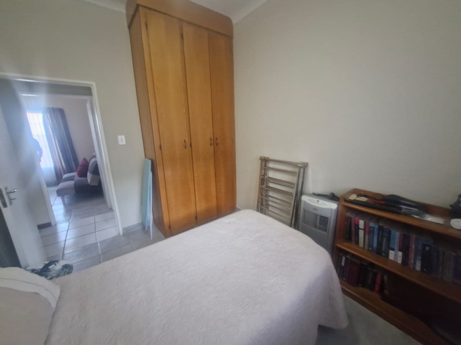 3 Bedroom Property for Sale in Safari Gardens North West